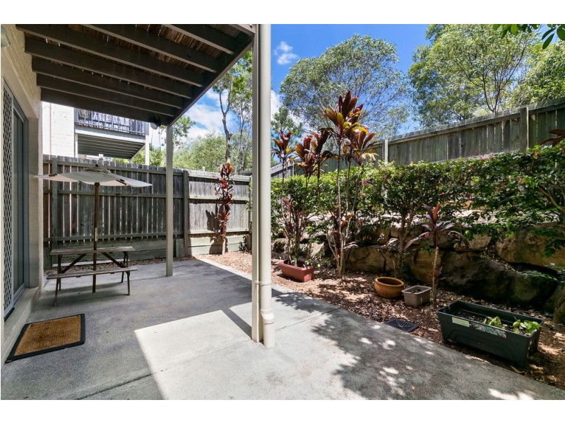 11/30 Carmarthen Circuit, Pacific Pines QLD 4211