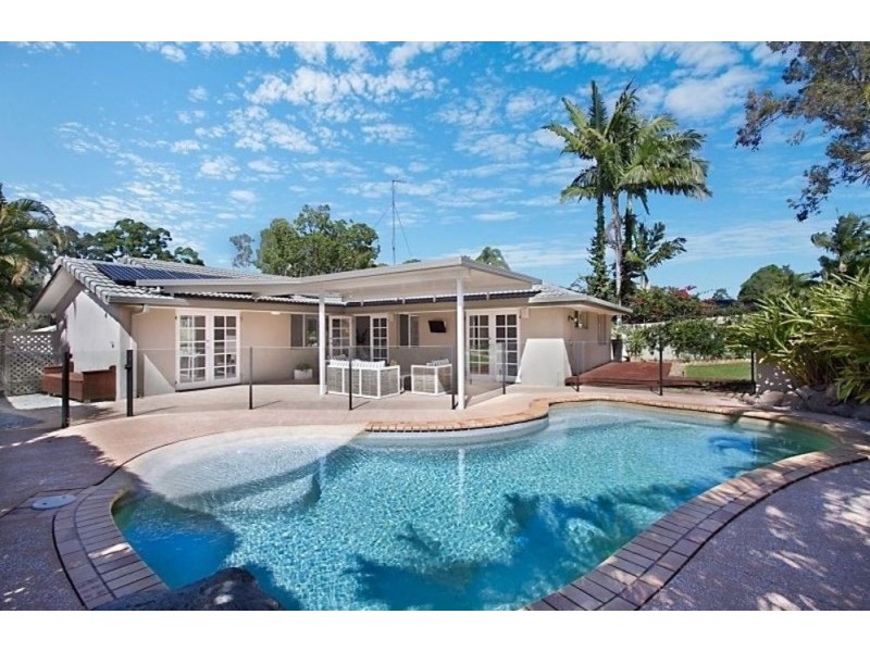 55 Glen Eagles Drive, Robina QLD 4226