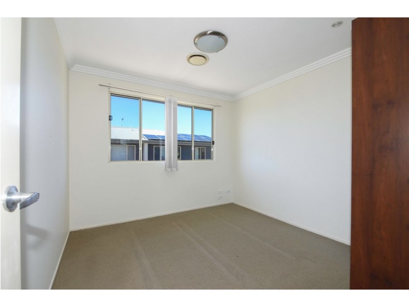 5/4 Locke Street, Southport QLD 4215