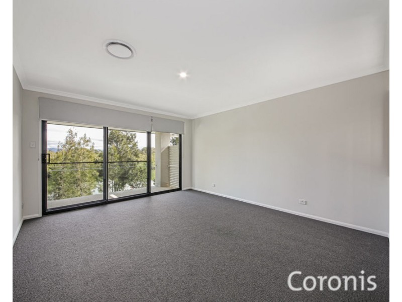 72 Serenity Boulevard, Helensvale QLD 4212