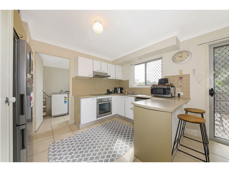 24/30 Carmarthen Circuit, Pacific Pines QLD 4211