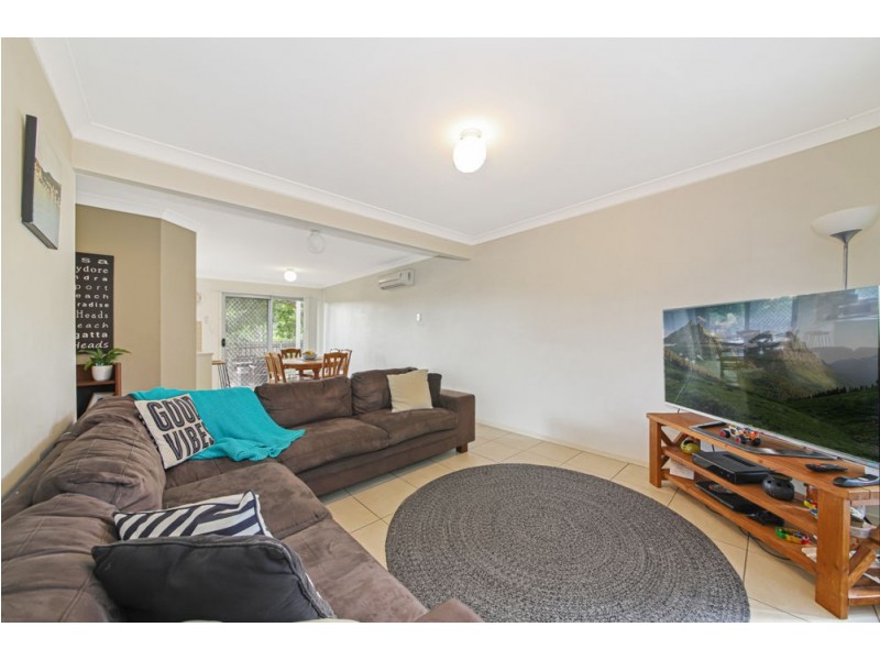 24/30 Carmarthen Circuit, Pacific Pines QLD 4211