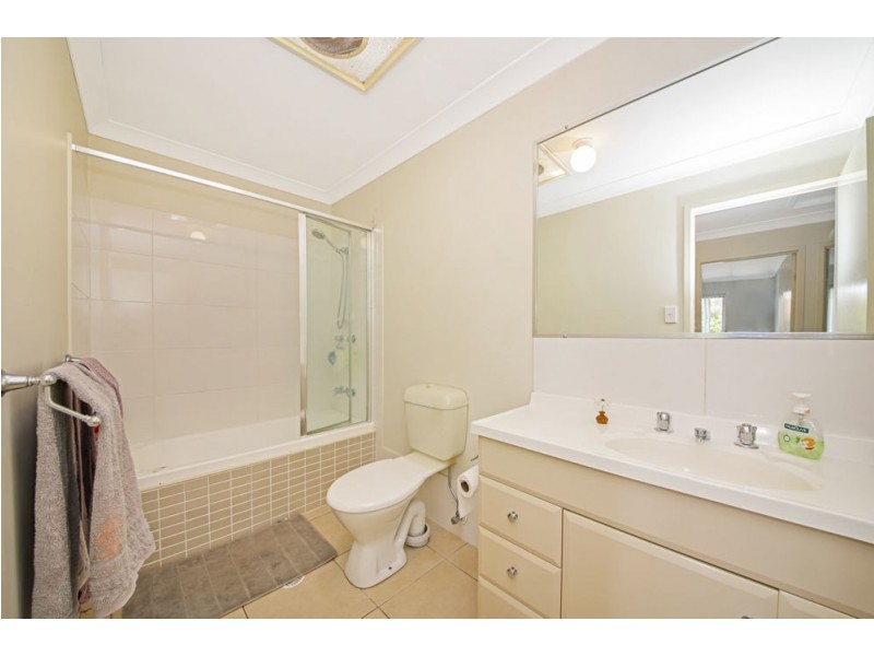 24/30 Carmarthen Circuit, Pacific Pines QLD 4211