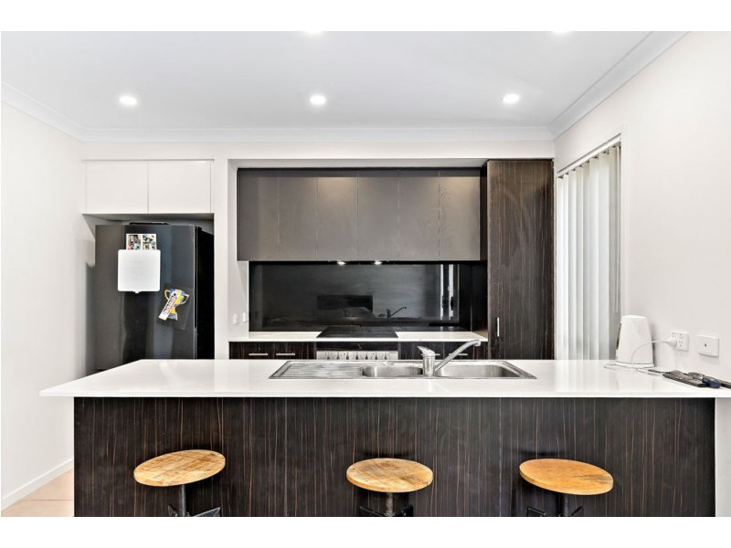 73/370 Gainsborough Drive, Pimpama QLD 4209