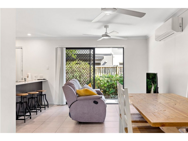73/370 Gainsborough Drive, Pimpama QLD 4209