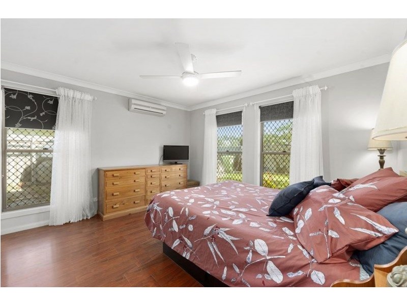 5 Huon Street, Broadbeach QLD 4218