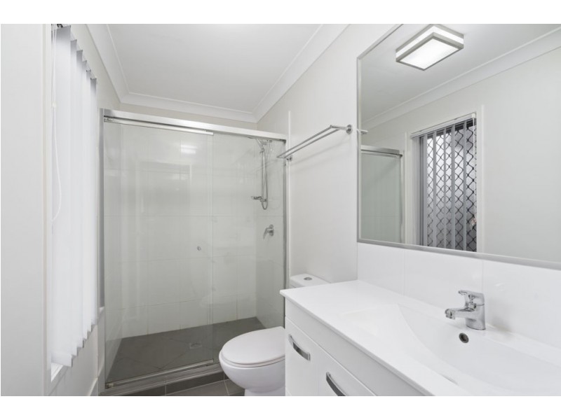 38 Lisa Crescent, Coomera QLD 4209