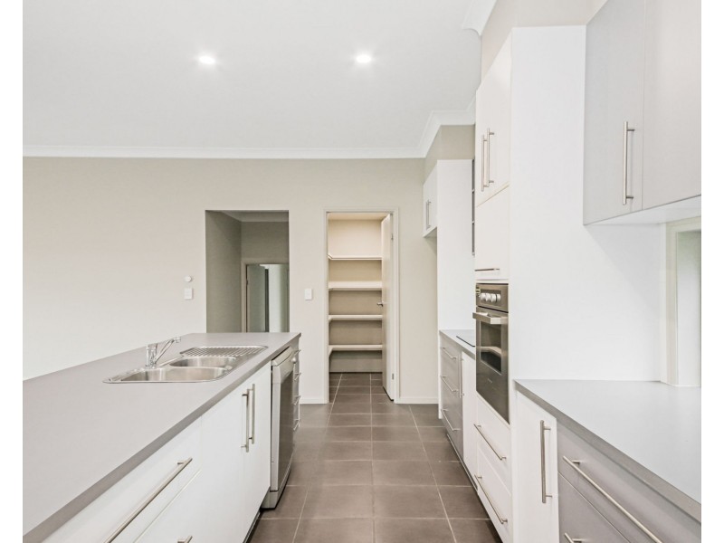 17 BISHOPWOOD COURT, Upper Coomera QLD 4209