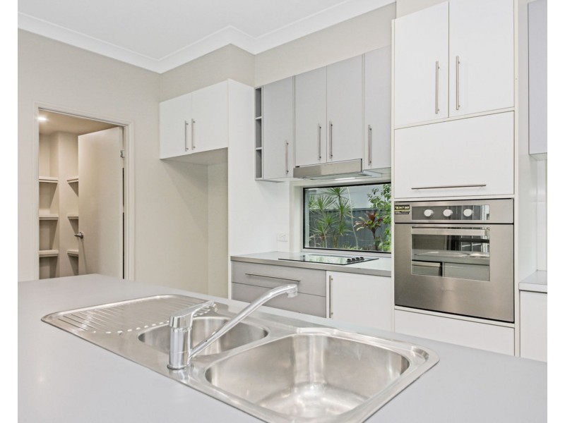 17 BISHOPWOOD COURT, Upper Coomera QLD 4209