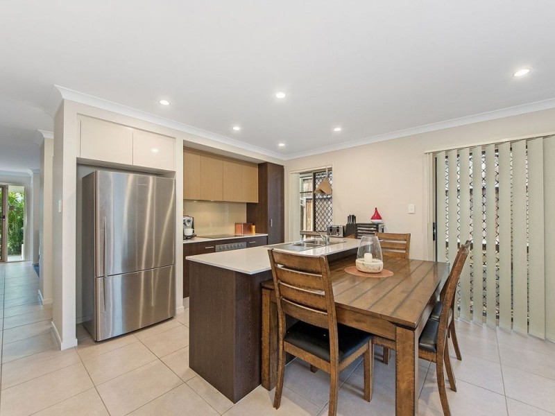 17 Chamberlain Rise, Ormeau Hills QLD 4208