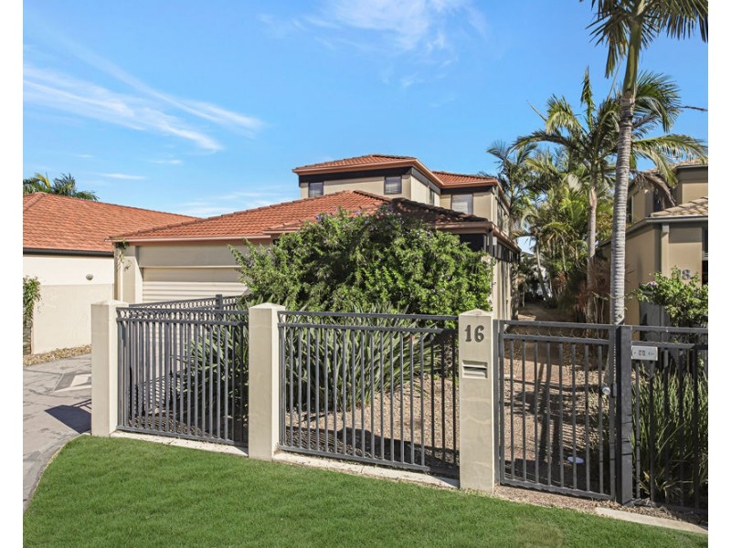 16 Saltair Grove, Helensvale QLD 4212