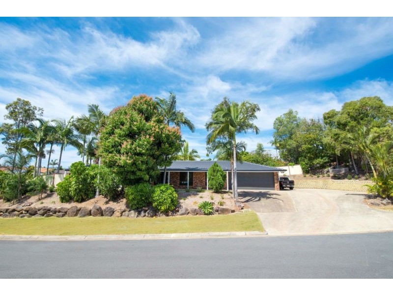 2 Grimsdyke Court, Molendinar QLD 4214