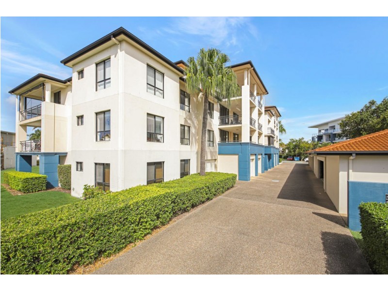 7020 Phoenix Palms Drive, Hope Island QLD 4212