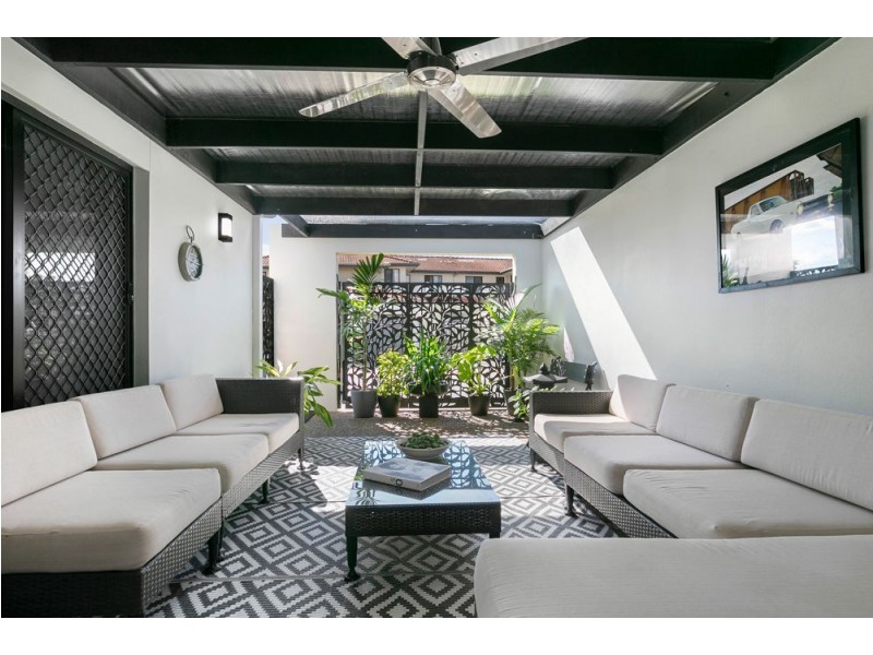 6/1 Secondary Street, Upper Coomera QLD 4209