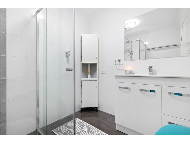 6/1 Secondary Street, Upper Coomera QLD 4209