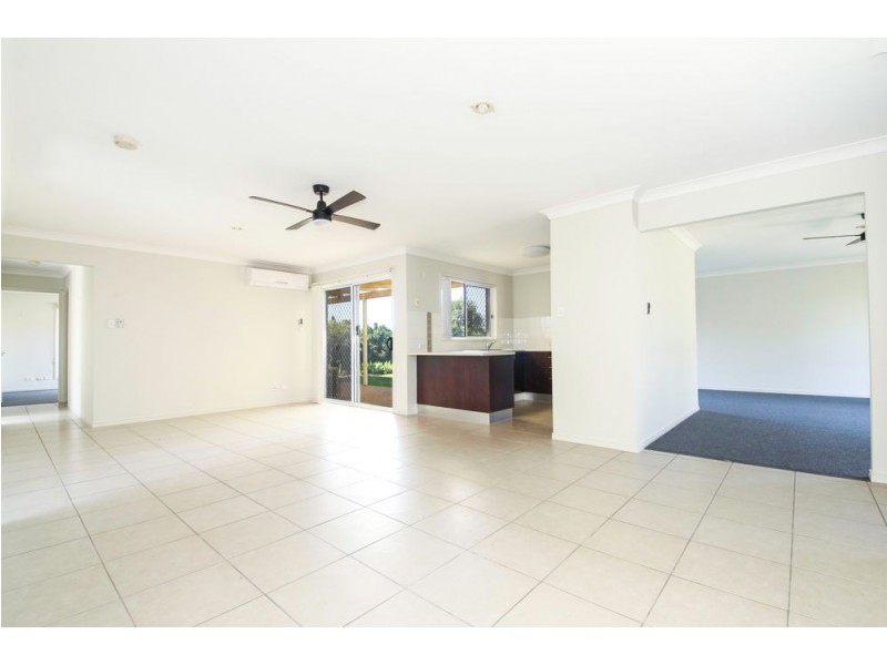 44 Bedivere Drive, Ormeau QLD 4208