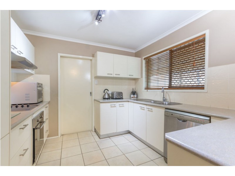 41 Raleigh Street, Springwood QLD 4127