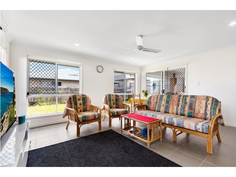 99 River Run Circuit, Ormeau Hills QLD 4208