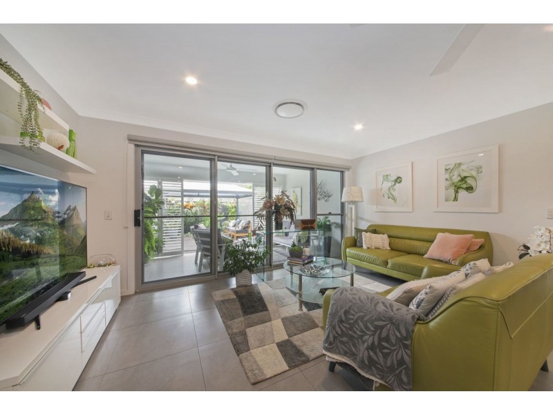 1/51 Longstaff Crescent, Pimpama QLD 4209