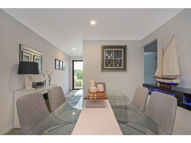 1/51 Longstaff Crescent, Pimpama QLD 4209