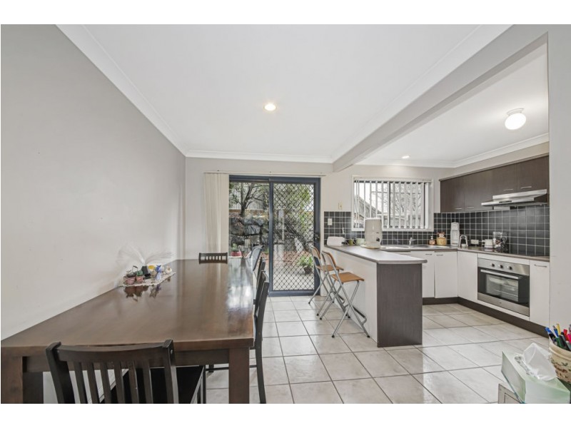 91/31 Archipelago Street, Pacific Pines QLD 4211