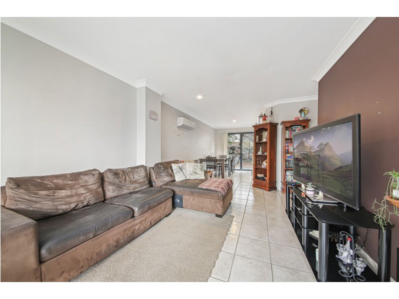 91/31 Archipelago Street, Pacific Pines QLD 4211