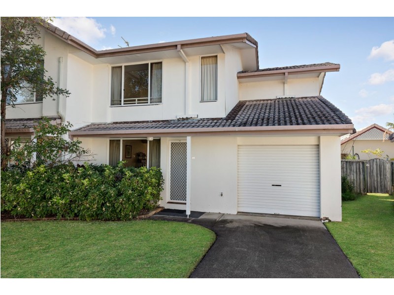 41/2 Saint Kevins Avenue, Benowa QLD 4217