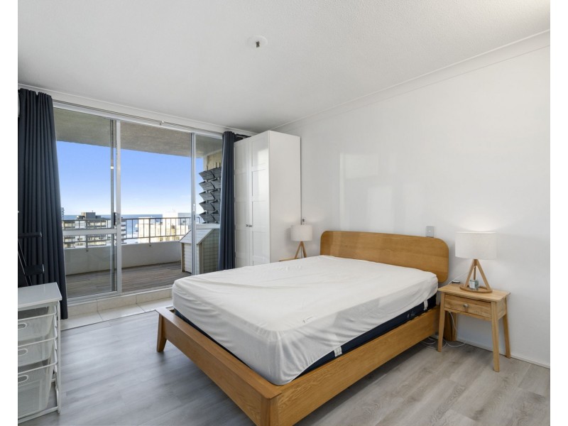 1704/3422 Surfers Paradise Boulevard, Surfers Paradise QLD 4217