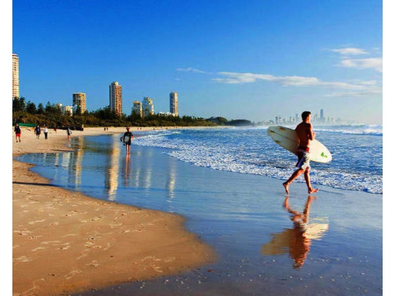 29 Kingfisher Crescent, Burleigh Waters QLD 4220