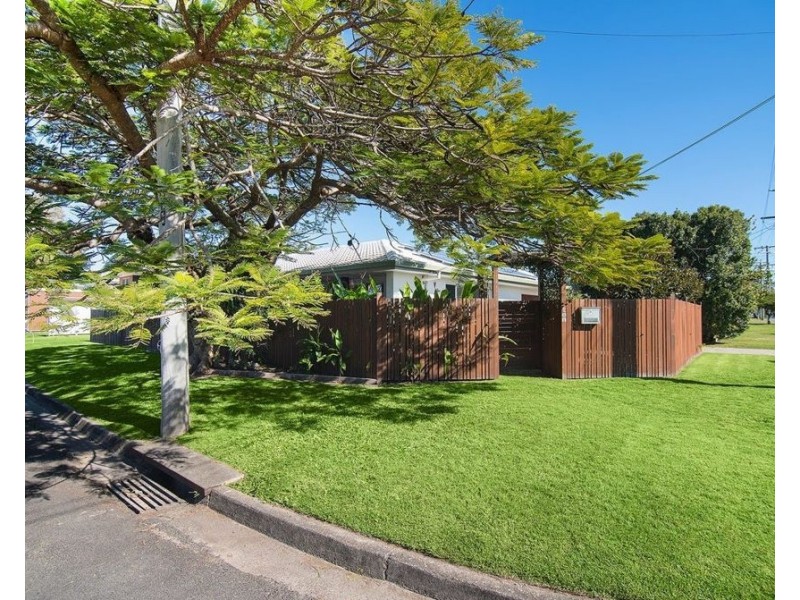 10 Bluegum Avenue, Hollywell QLD 4216