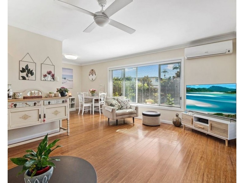 10 Bluegum Avenue, Hollywell QLD 4216