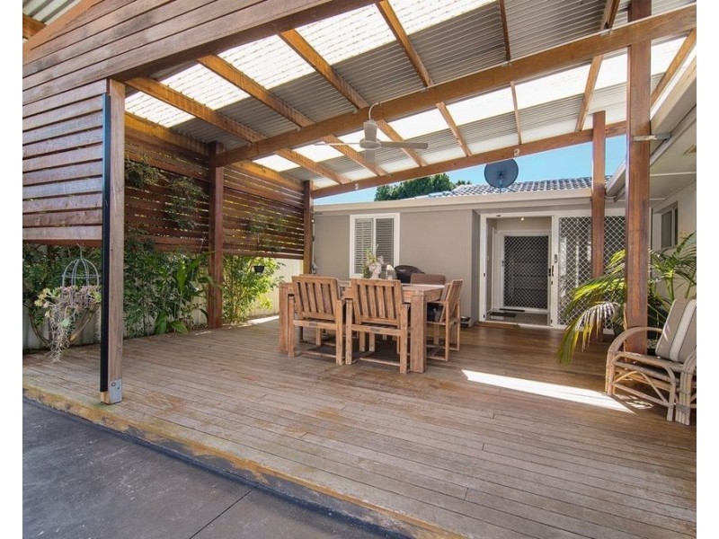 10 Bluegum Avenue, Hollywell QLD 4216