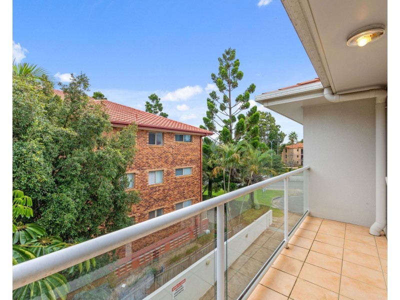 26/16 Sykes Court, Southport QLD 4215