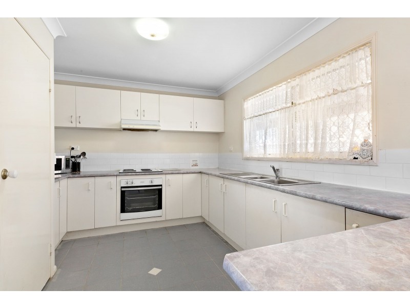 2 Woodrow Place, Marsden QLD 4132