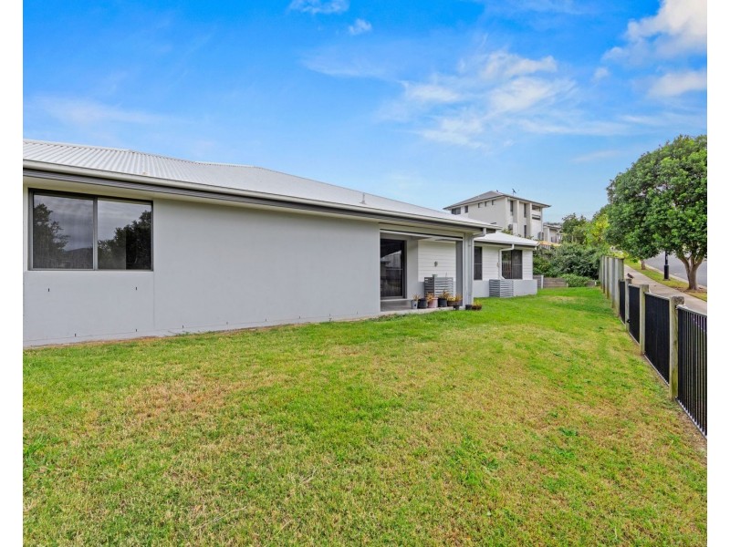 1 Prairie Avenue, Maudsland QLD 4210