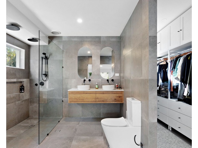 24 Zeus Circuit, Coomera Waters QLD 4209