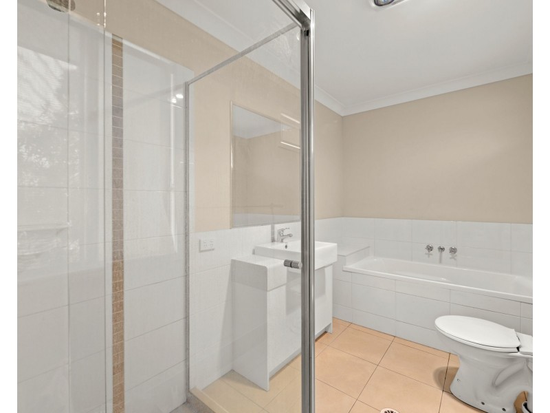 24B Kelly Avenue, Coomera QLD 4209