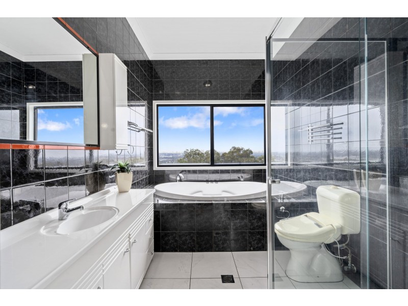 6 Moroccan Street, Highland Park QLD 4211