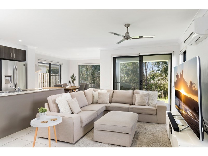 6 Palmerston Place, Coomera QLD 4209