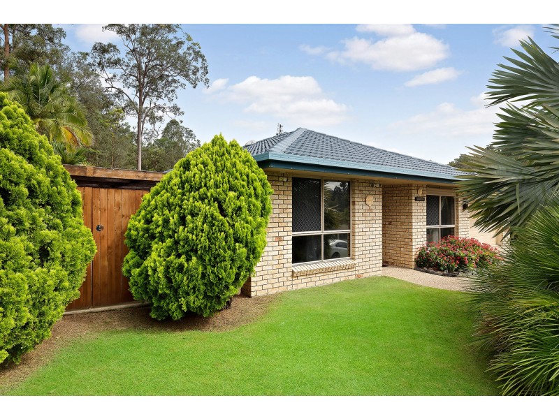 3 York Court, Pacific Pines QLD 4211