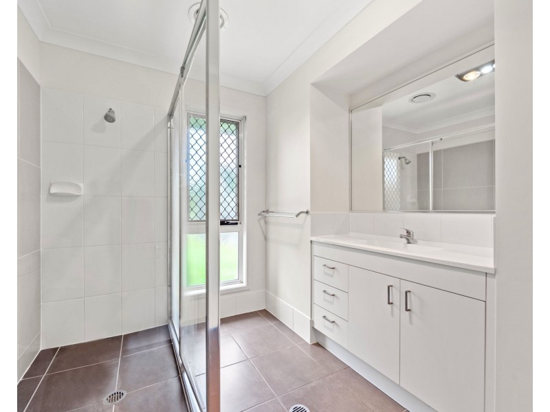 40 Cypress Circuit, Coomera QLD 4209