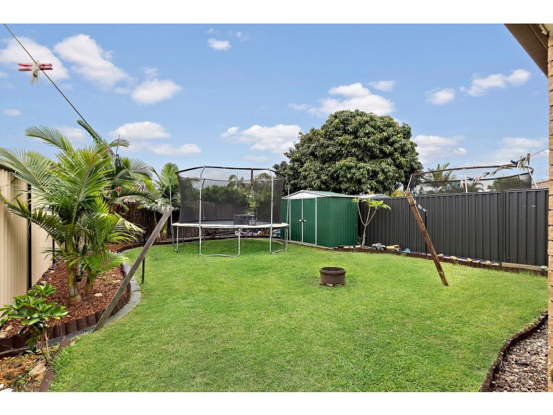 2/23 Callistemon Court, Arundel QLD 4214