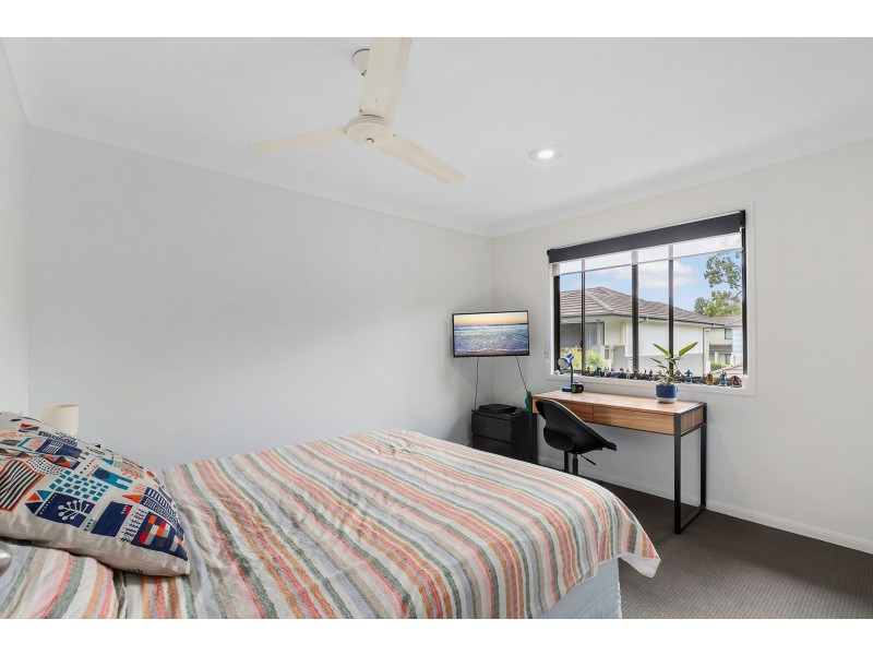 42/24 Jessica Drive, Upper Coomera QLD 4209