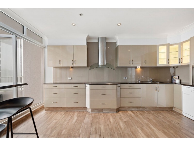 3303/3422 Gold Coast Boulevard, Surfers Paradise QLD 4217