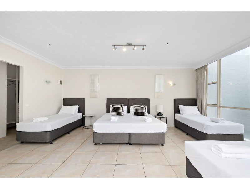 3303/3422 Gold Coast Boulevard, Surfers Paradise QLD 4217