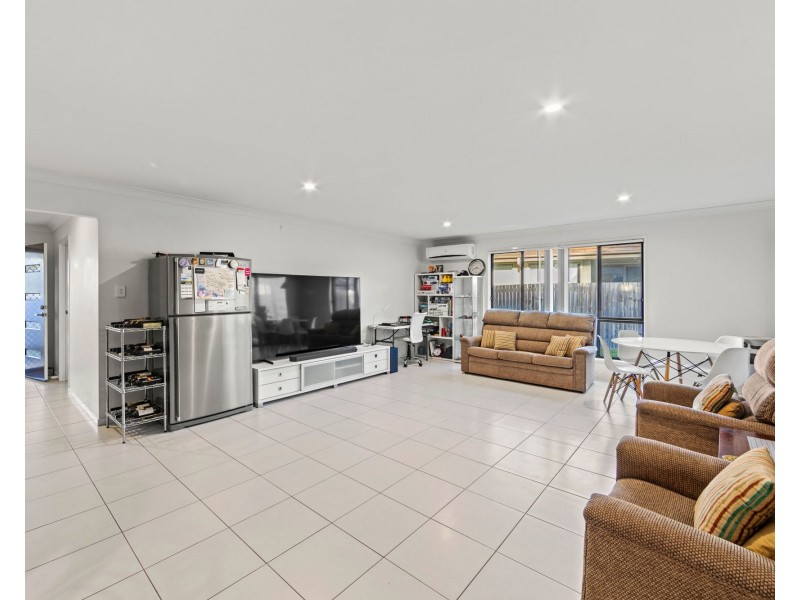 2 Mercer Street, Pimpama QLD 4209