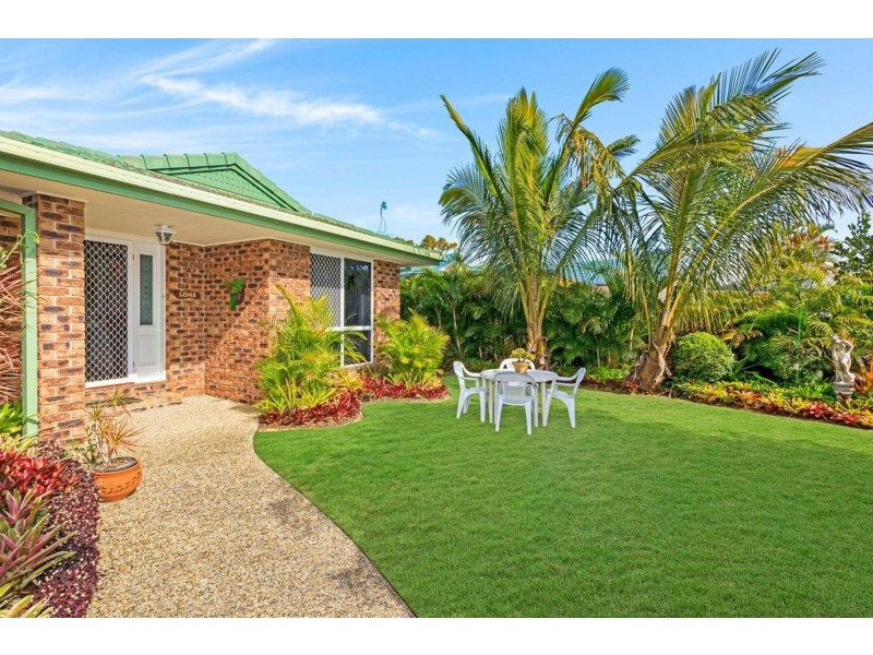 46 Auk Avenue, Burleigh Waters QLD 4220