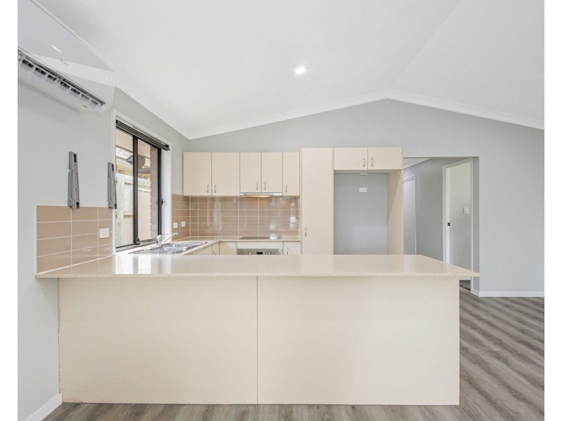 17 Jasmine Circuit, Ormeau QLD 4208