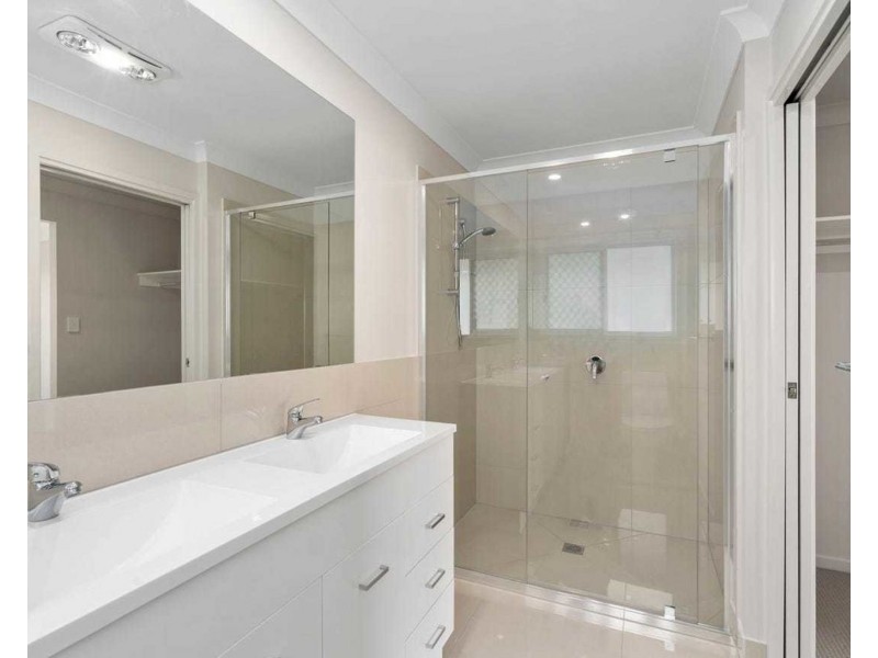 3 Fairbourne Terrace, Pimpama QLD 4209