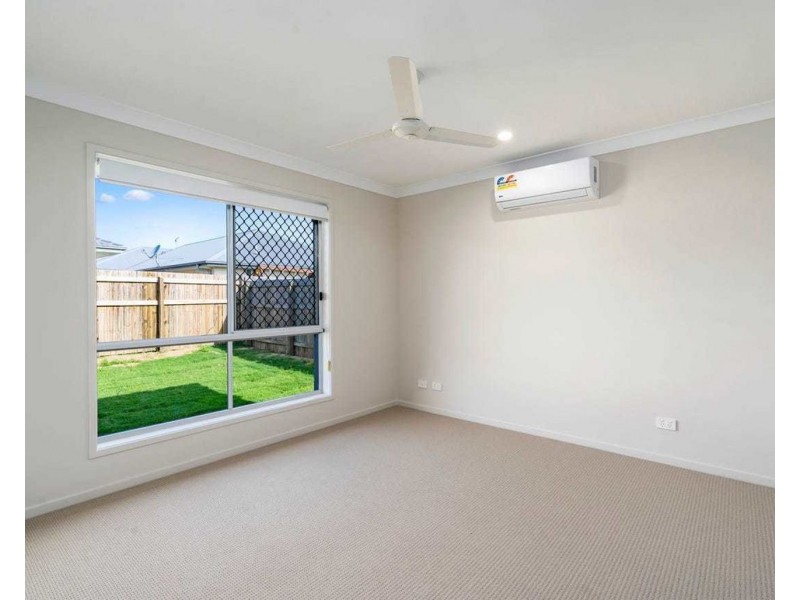 3 Fairbourne Terrace, Pimpama QLD 4209